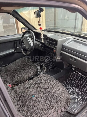 LADA (VAZ) 21099-9