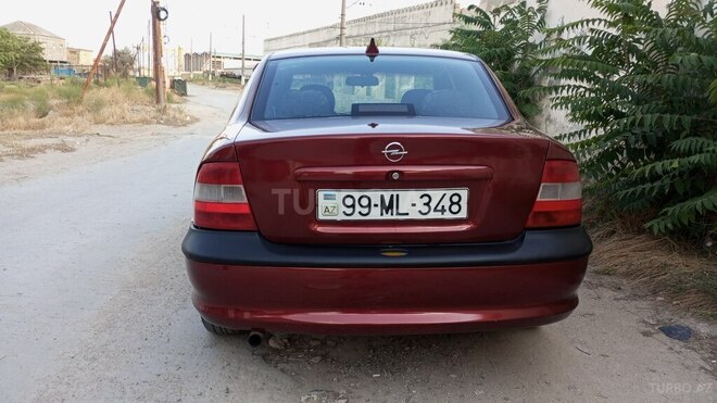 Opel Vectra-2