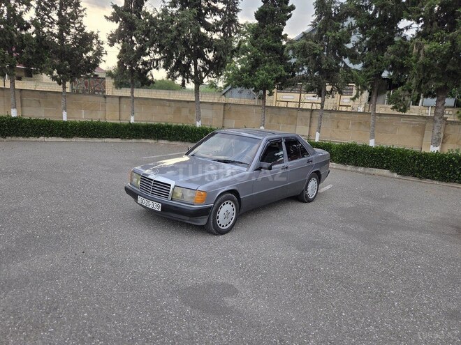 Mercedes 190-6