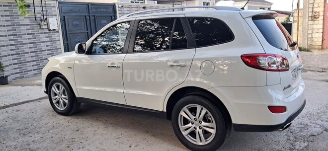 Hyundai Santa Fe-2