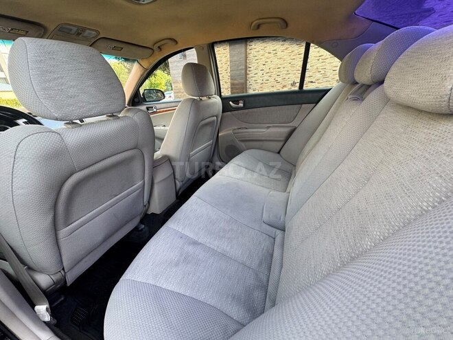 Hyundai Sonata-13