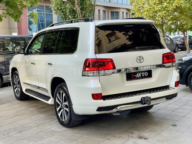 Toyota Land Cruiser 2018, 70,000 km - 4.0 l - Bakı