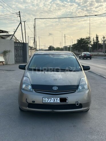 Toyota Prius-1