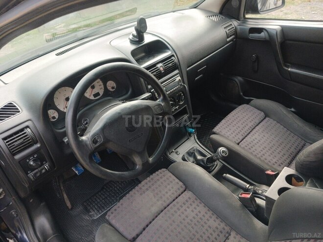 Opel Astra-7