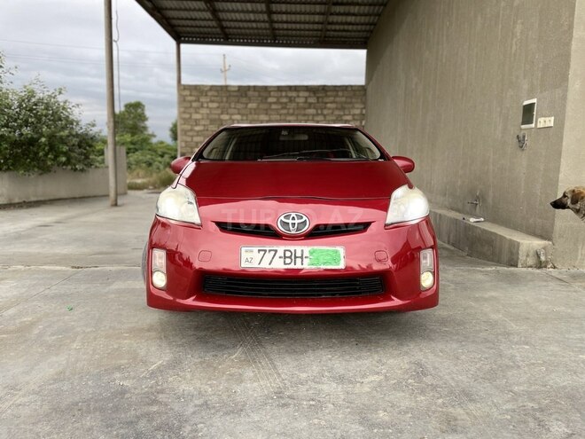 Toyota Prius-1