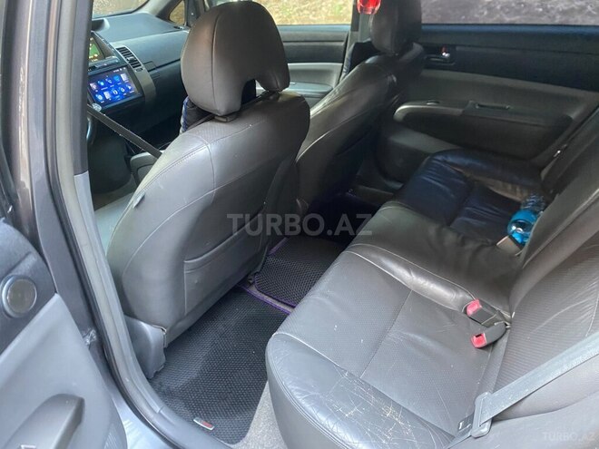 Toyota Prius-7