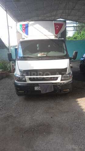 Ford Transit-1
