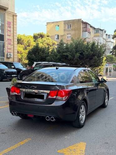 Chevrolet Cruze-6