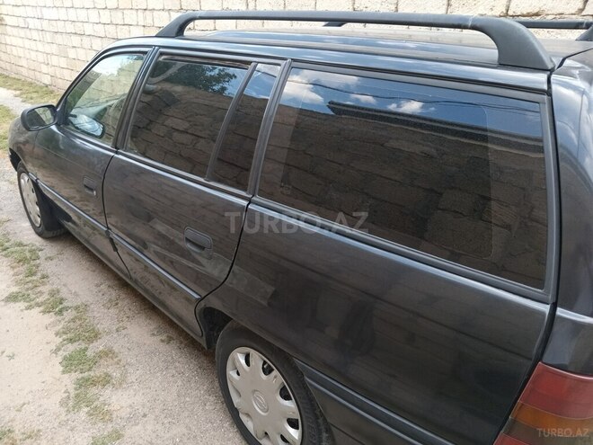 Opel Astra-4