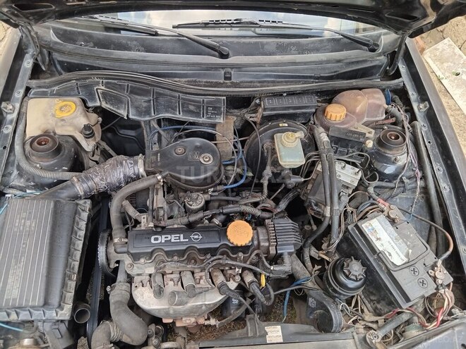 Opel Astra-9