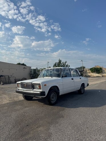 LADA (VAZ) 2107-4