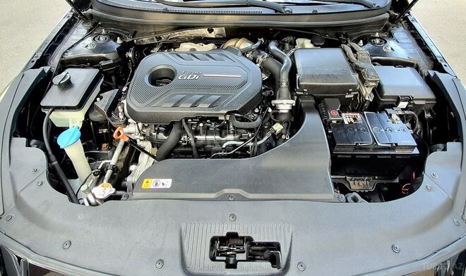 Hyundai Sonata-16