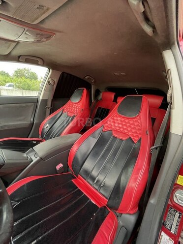 Toyota Prius-6