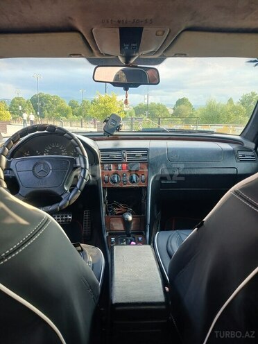 Mercedes C 200-7
