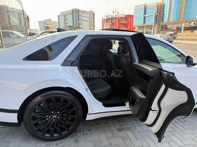 Hyundai Grandeur-17