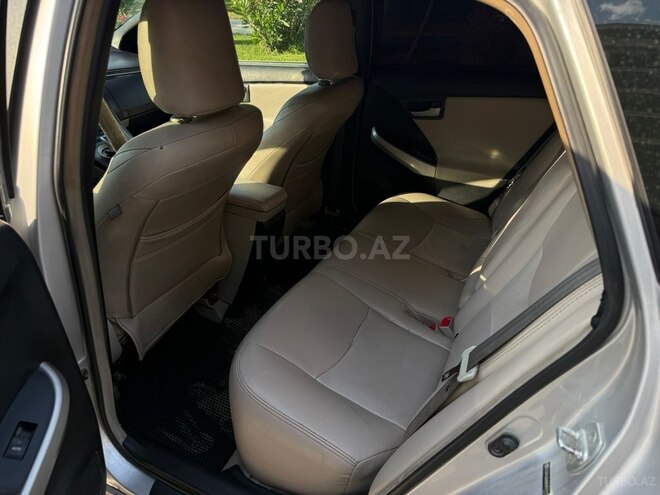 Toyota Prius-7