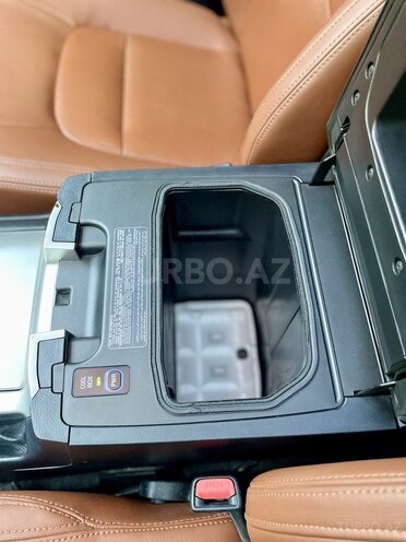 Toyota Land Cruiser 2019, 90,000 km - 4.0 л - Bakı