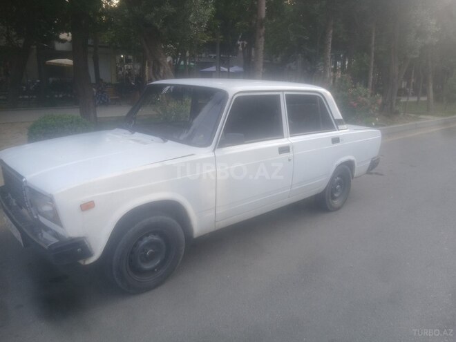 LADA (VAZ) 2107-5