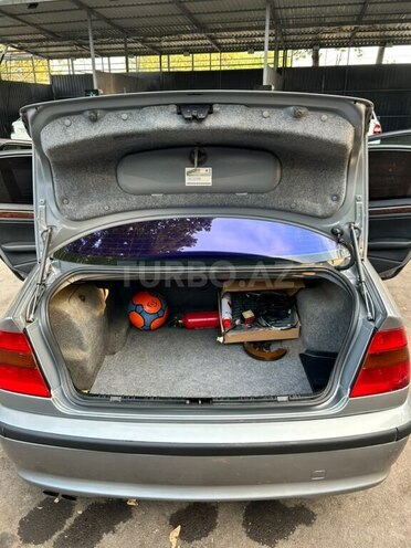 BMW 325-6