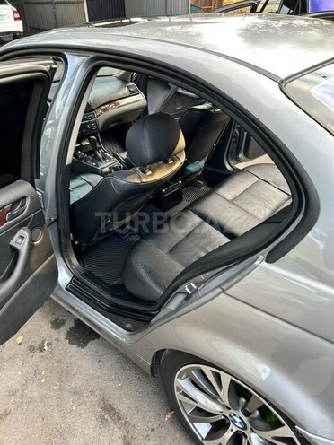 BMW 325-7