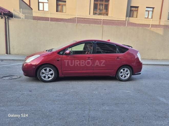Toyota Prius-2
