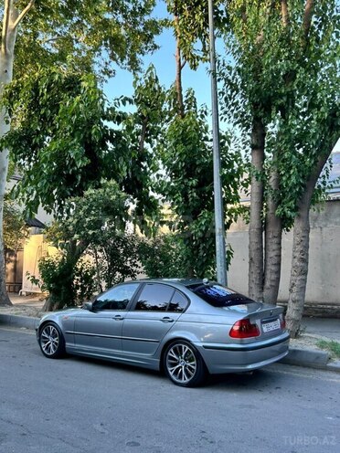 BMW 325-17