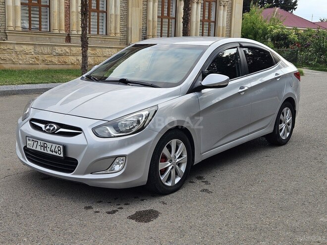 Hyundai Accent-3