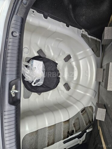 Hyundai Accent-20