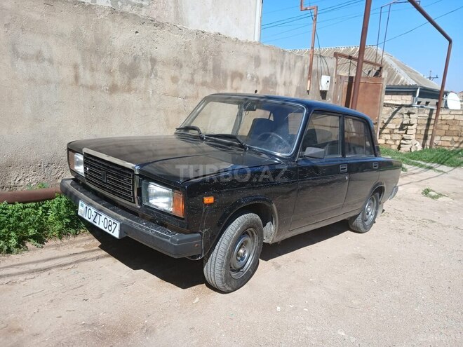 LADA (VAZ) 2107-4