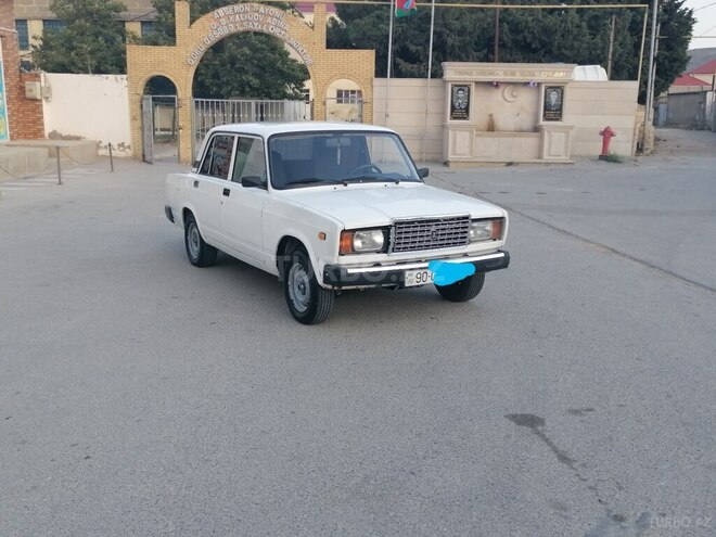 LADA (VAZ) 2107-3