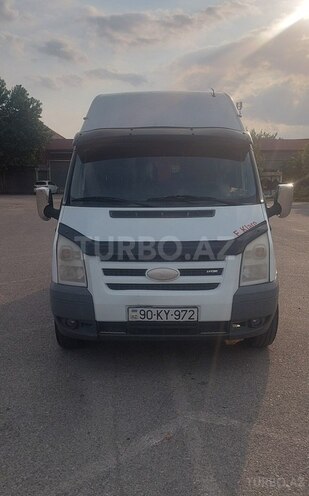 Ford Transit-1