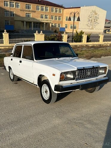 LADA (VAZ) 2107-8