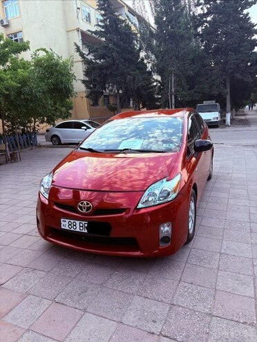Toyota Prius-1
