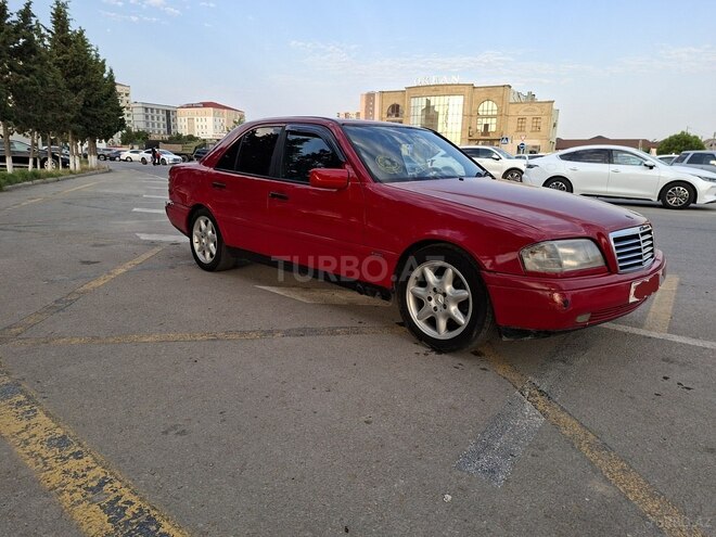 Mercedes C 200-2
