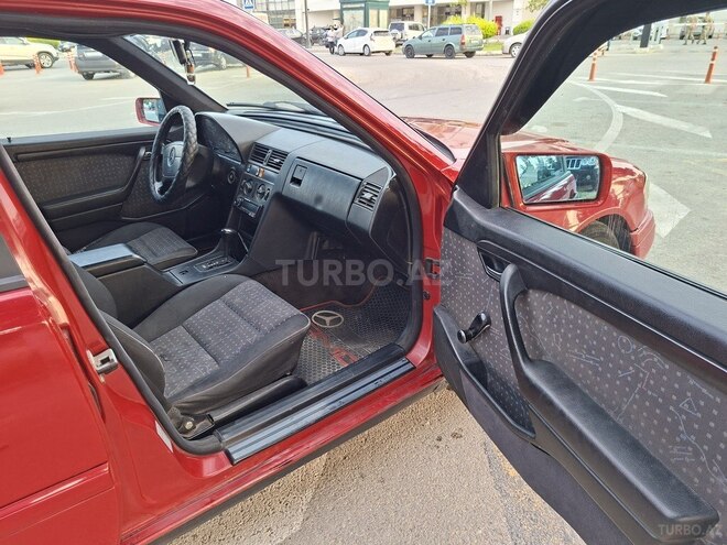 Mercedes C 200-9