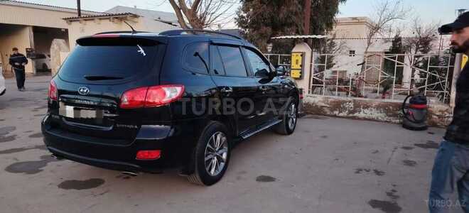 Hyundai Santa Fe-4