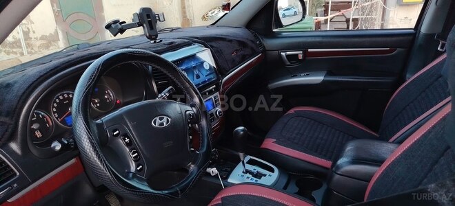 Hyundai Santa Fe-6