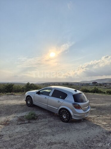 Opel Astra-2