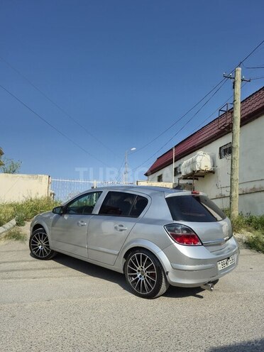 Opel Astra-3