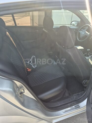 Opel Astra-10