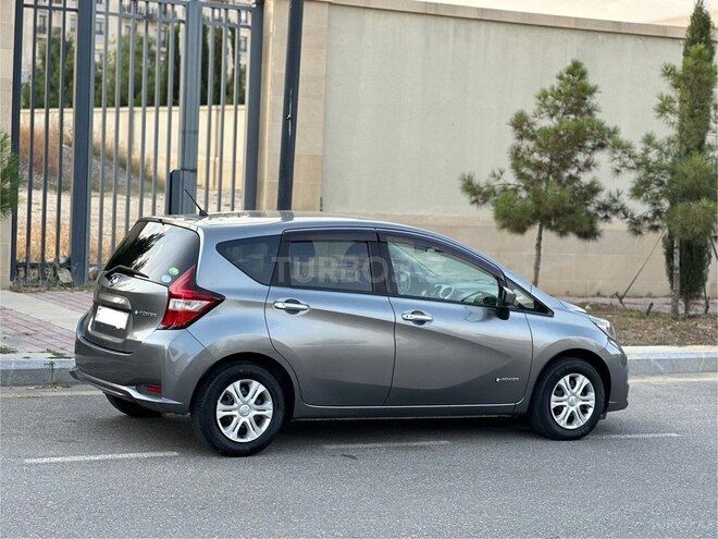 Nissan Note-4