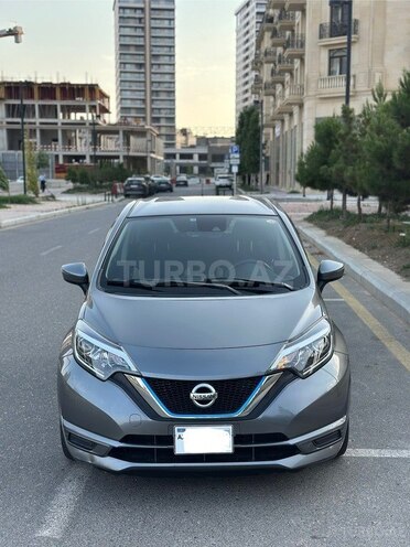 Nissan Note-1