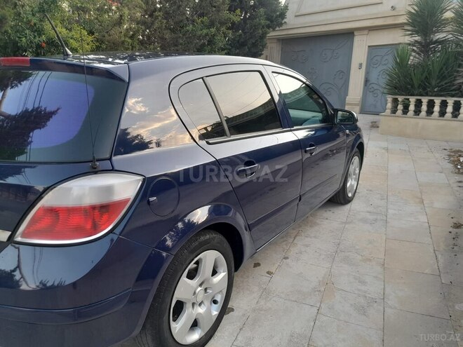 Opel Astra-10