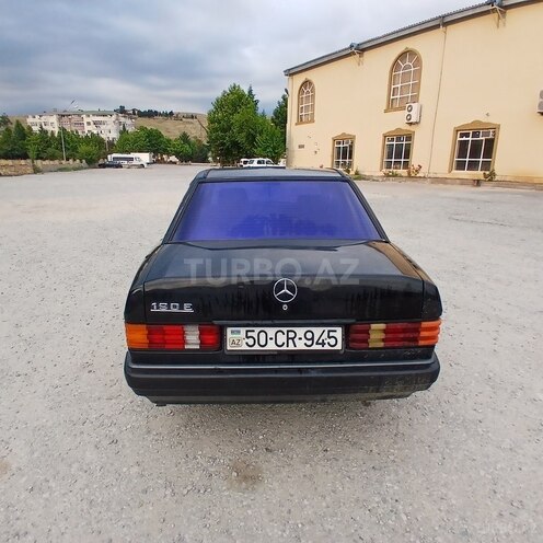 Mercedes 190-9