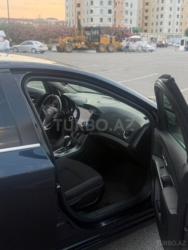 Chevrolet Cruze-7