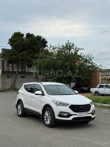 Hyundai Santa Fe-5