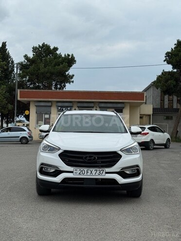 Hyundai Santa Fe-1
