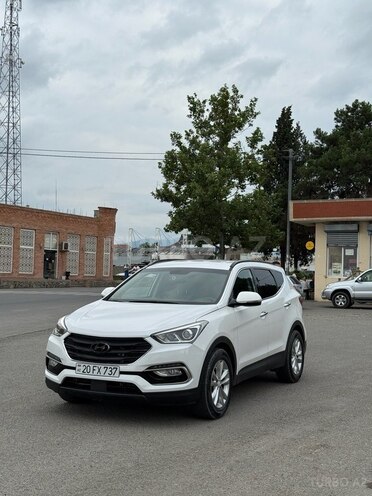 Hyundai Santa Fe-6