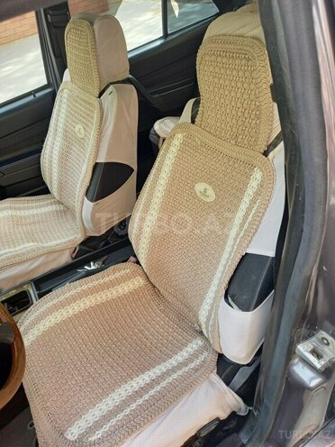 Mercedes 190-2