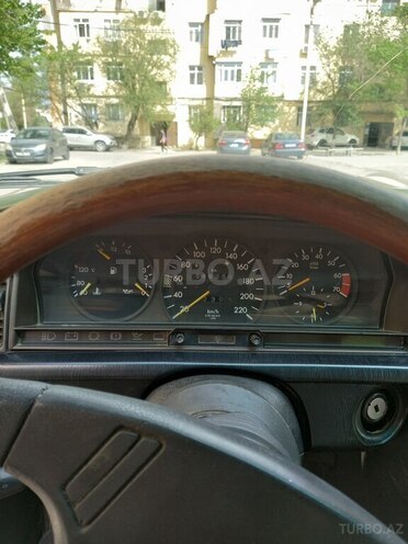 Mercedes 190-6